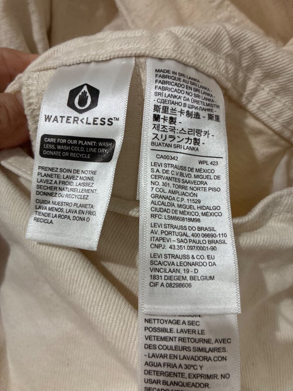 Levi's Womens Utility Denim Overalls relaxed wide leg workwear-pockets XL - Picture 7 of 8
